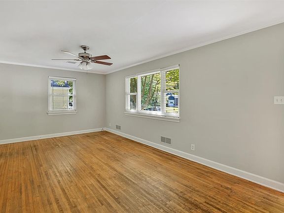 4th image of 6410 Kensington Ave