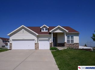 11290 Sherman St, Papillion, NE 68046