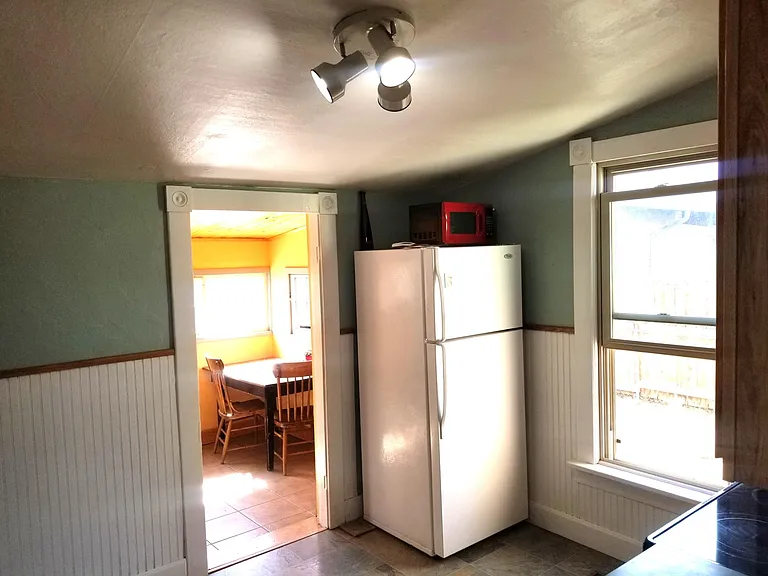 839 D St — Photo 4
