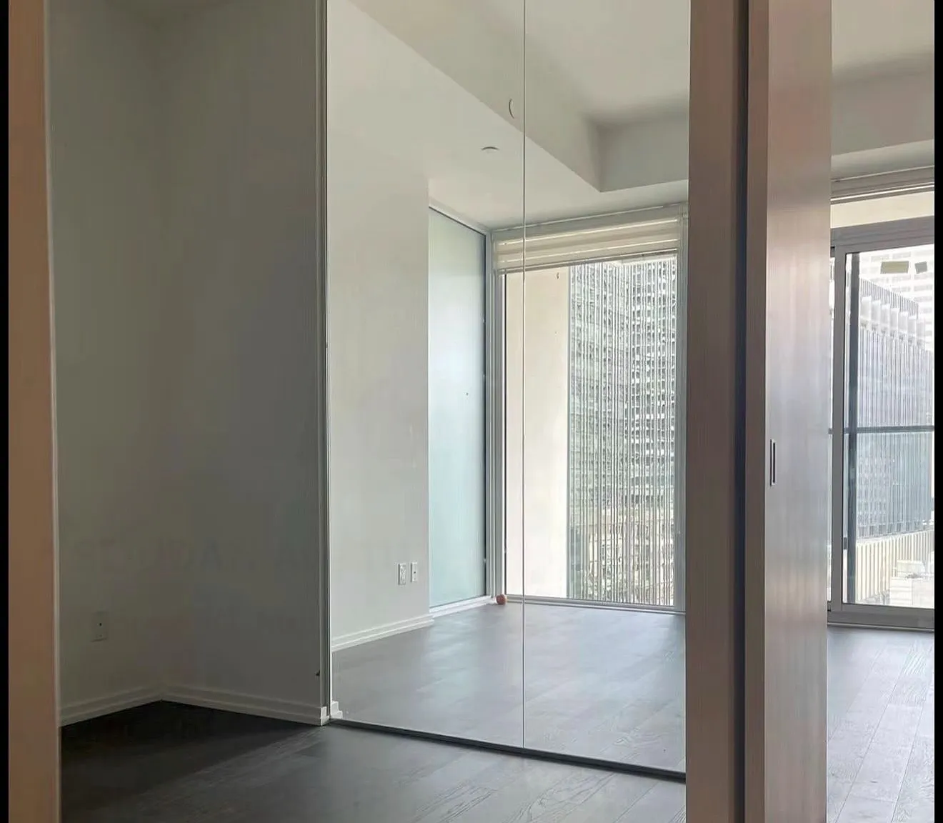 1 bed, $2,100 — Photo 4