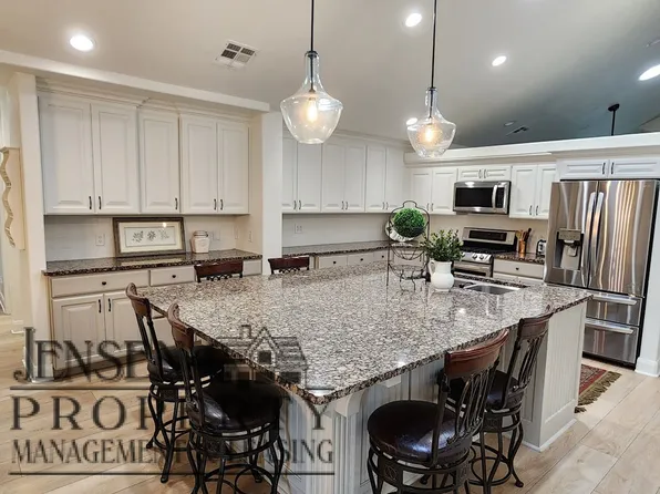 255 S 1150 W, Hurricane, UT 84737