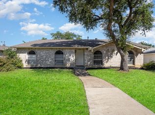 3109 Windsor Rd, Carrollton, TX 75007