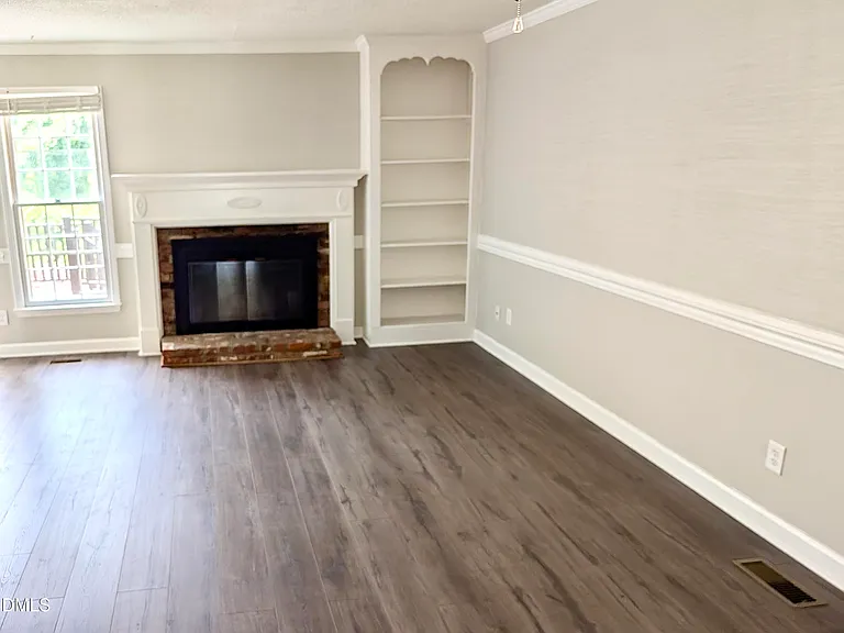 2849 Bedfordshire Ct — Photo 6
