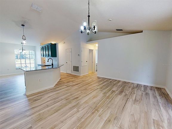4th image of 2910 Newmark Dr