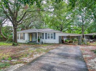 105 Lincoln Dr, Fort Walton Beach, FL 32547