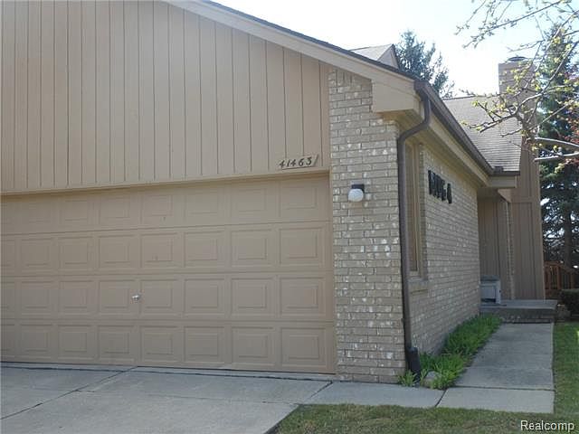 2nd image of 41463 Ambercrest Dr