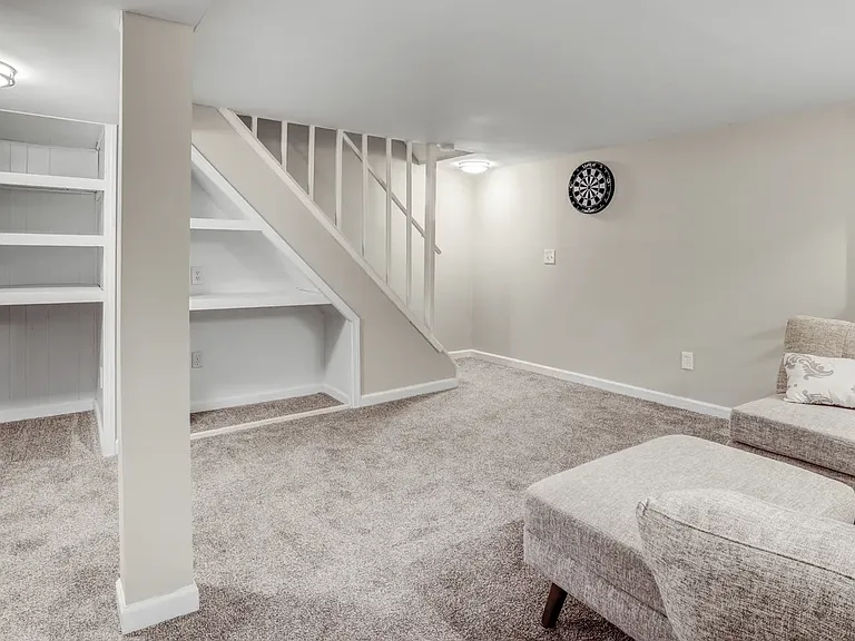 3018 Lyme St — Photo 12