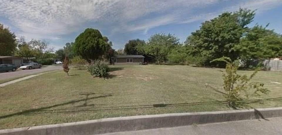 1st image of 2633 Overland Dr Lot 1