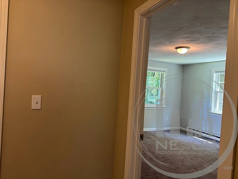 10 Nichols St #4 — Photo 26
