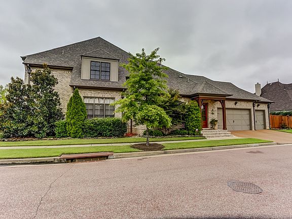 2nd image of 1793 Wellsley Dr