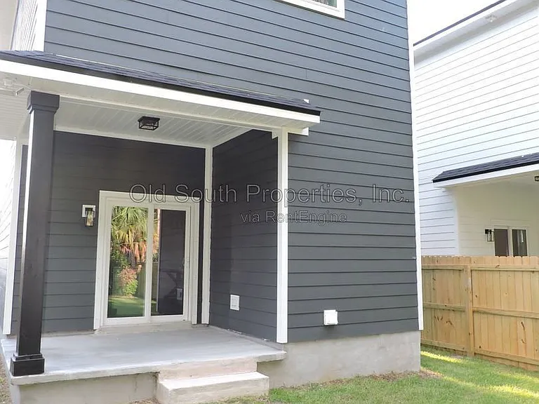 706 N F St #A — Photo 28