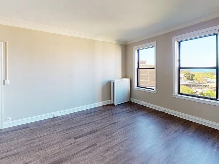 Dining/Living room