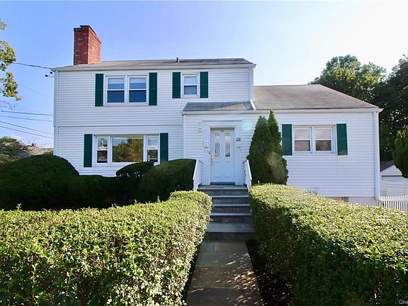 2nd image of 50 Ackerman Pl Unit 1