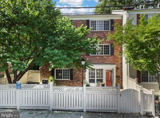 1585 N Van Dorn St, Alexandria, VA