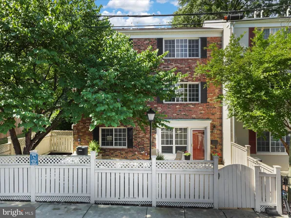 1585 N Van Dorn St, Alexandria, VA 22304