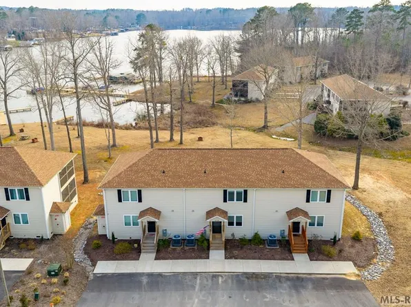 137-102 Gaston Pointe Dr, Littleton, NC 27850