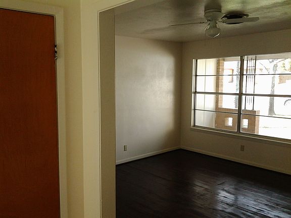 5th image of 1308 Gardenia Ave