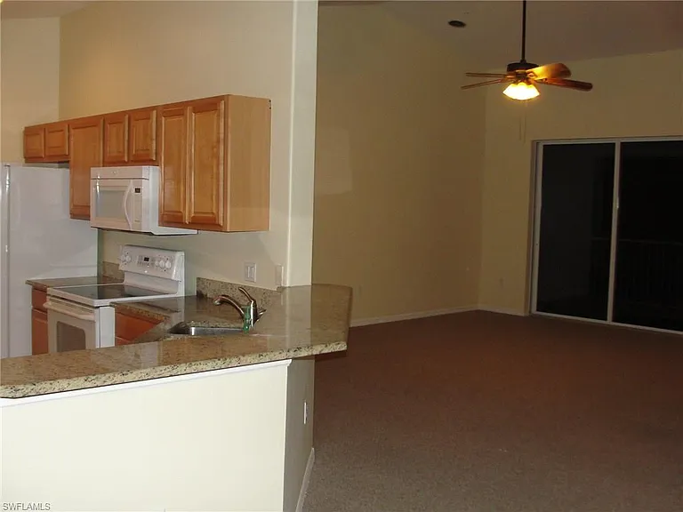 1295 Henley St #1204 — Photo 8