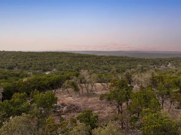 5946 Grotto Creek Ct, Fischer, TX 78623