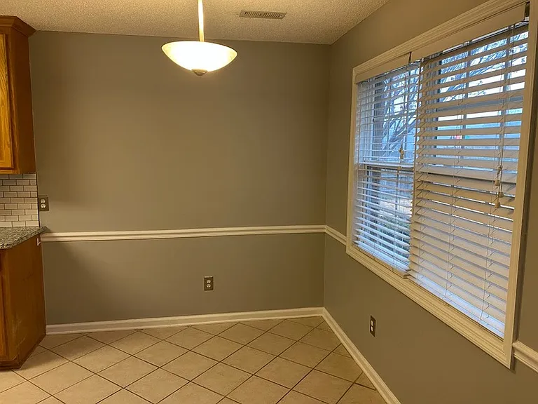 113 Centennial Dr — Photo 12