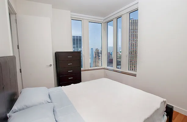 Rented by NOVO | media 40