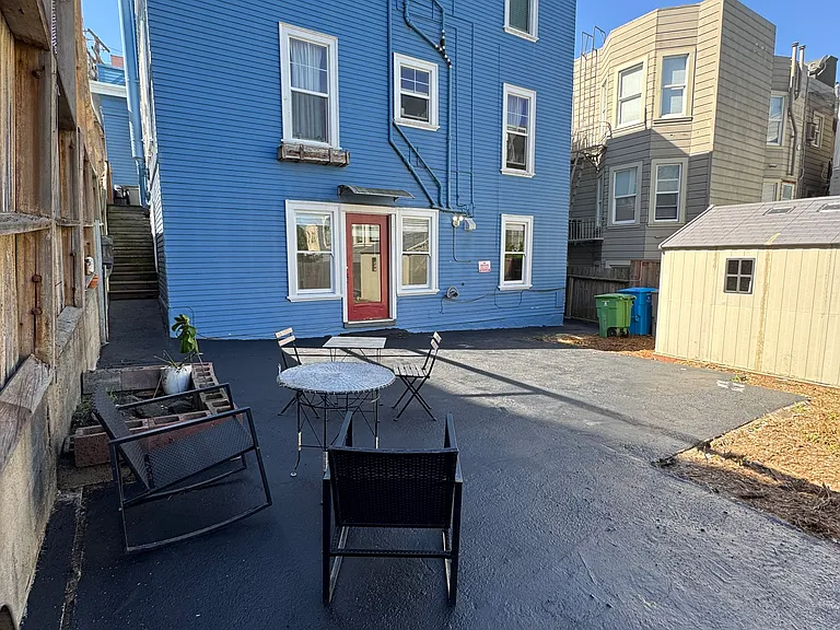 1572 Washington St #1 — Photo 17