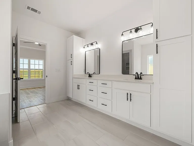 517 S Benchmark Ln #3 — Photo 34