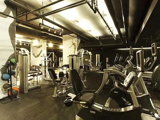 Sold by Sotheby's International Realty | media 3