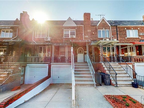 2nd image of 2222 E 28th St