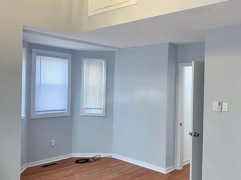 838 Kater St — Photo 17