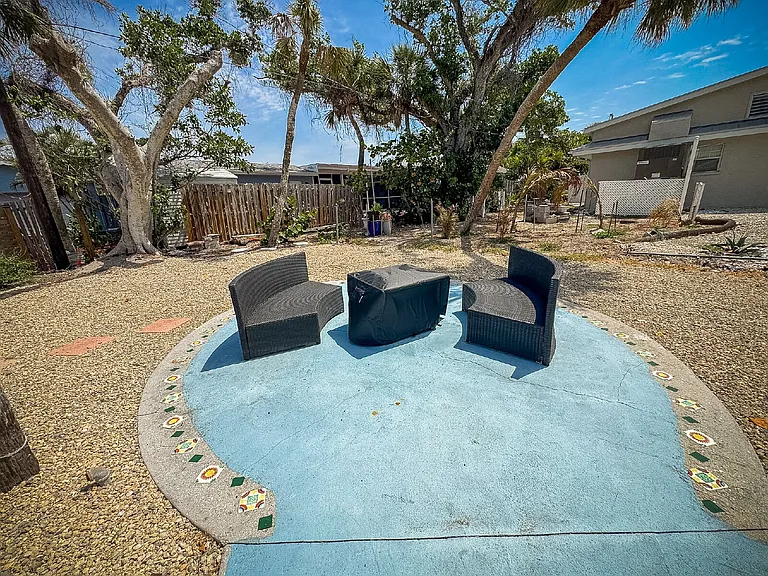 2825 N Beach Rd — Photo 9