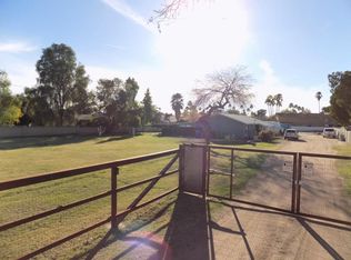 1742 N Gilbert Rd, Mesa, AZ 85203