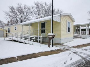 197 Jay St, Dearborn Heights, MI 48127