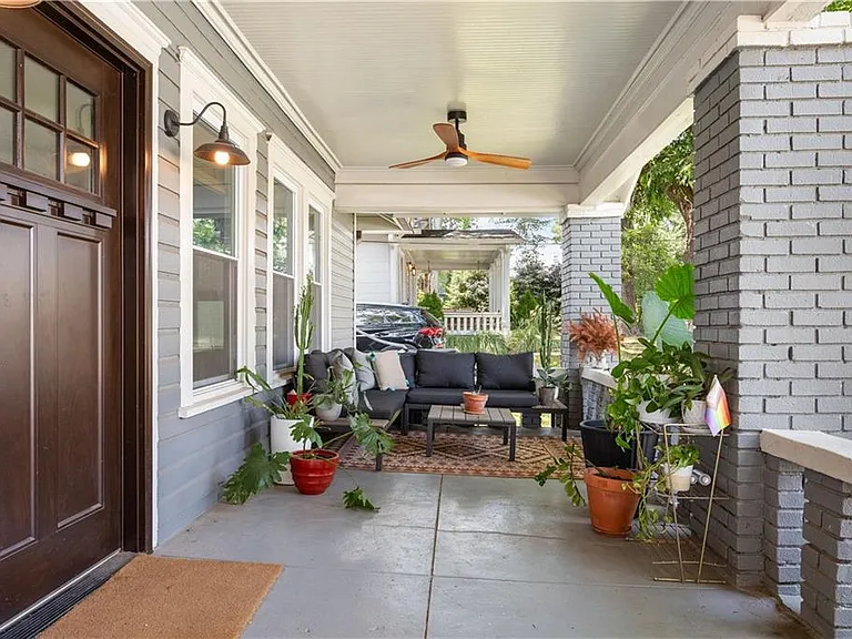1010 Dill Ave SW — Photo 3