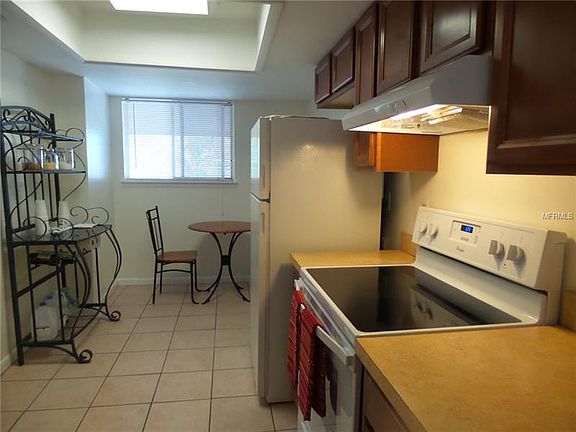 3rd image of 6334 Newtown Cir #34B1