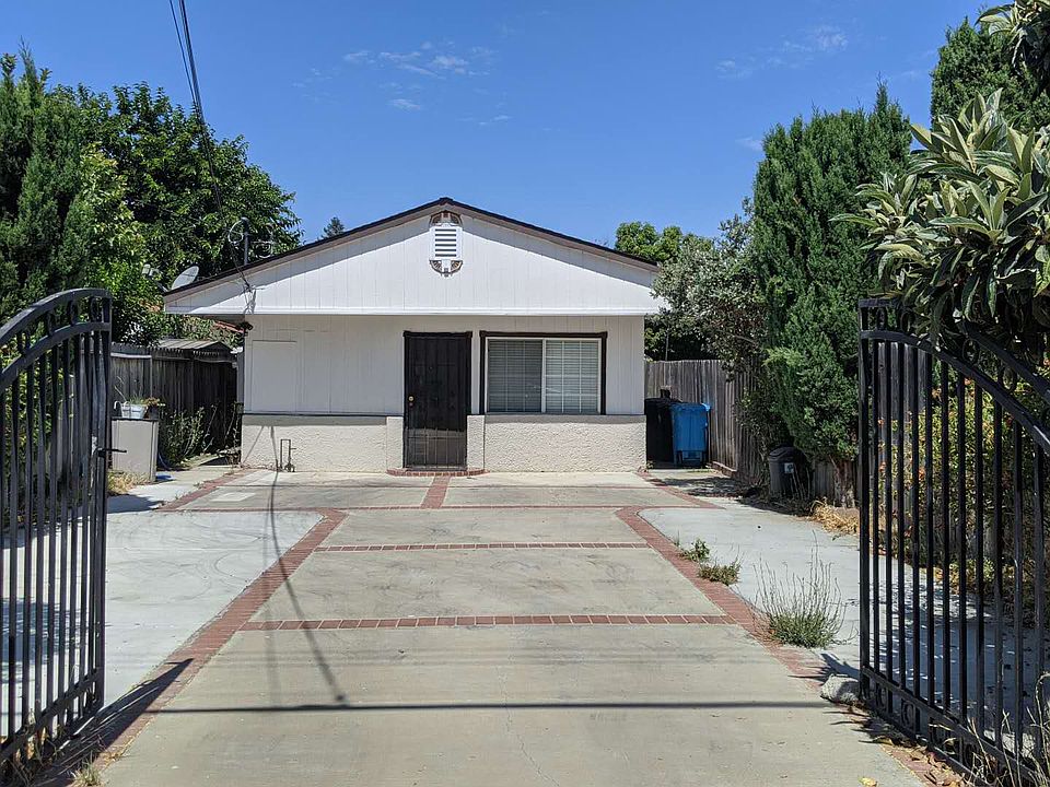 1st image of 629 Macarthur Ave
