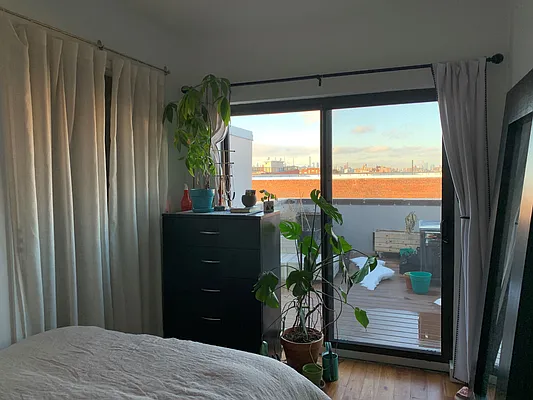 Rented by Skyline Group Real Estate | media 20