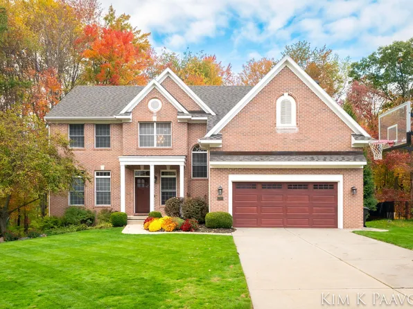 6289 Scarborough Dr SE, Ada, MI 49301