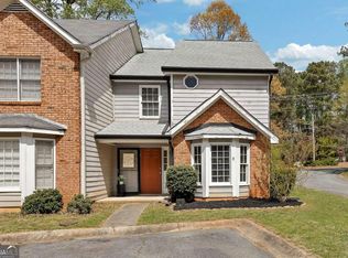 1085 Country Club Pl NW, Kennesaw, GA 30144