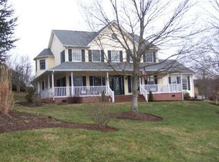 828 Muirfield Cir, Abingdon, VA 24211