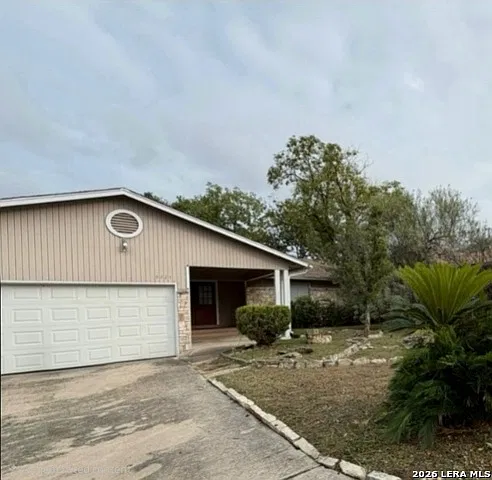 9227 Ridge Path