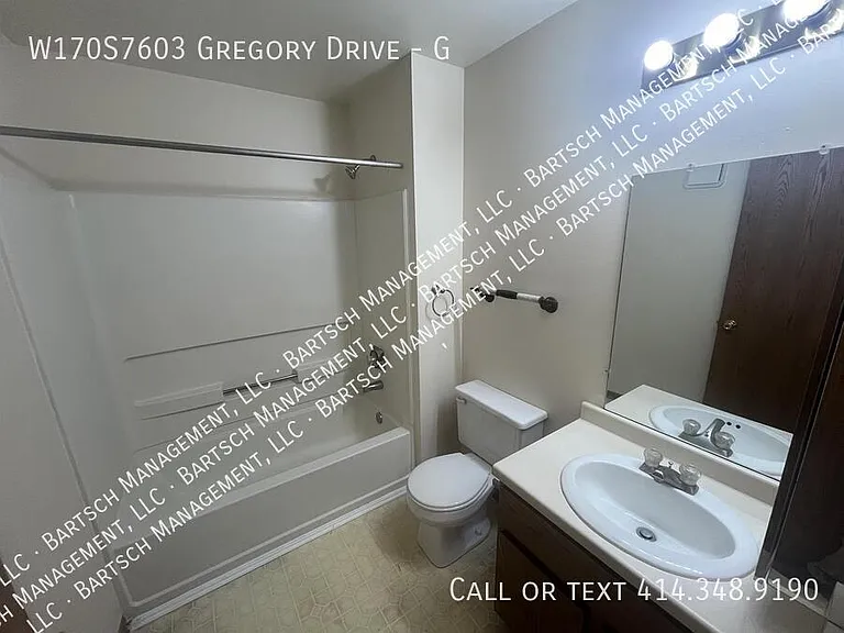 W170S7603 Gregory Dr #G — Photo 5