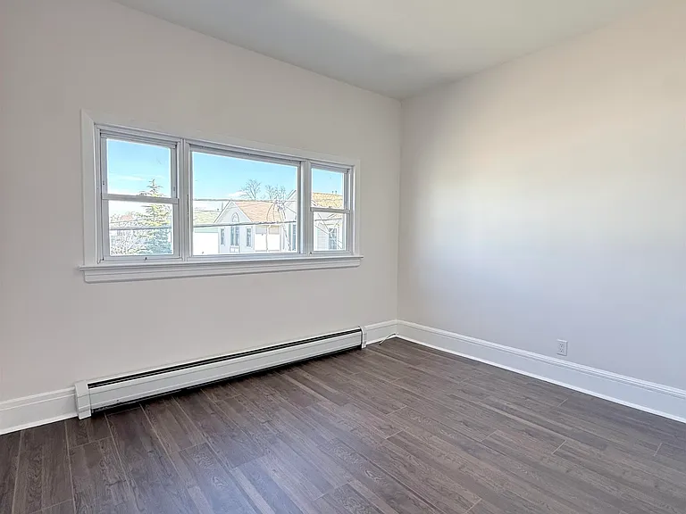 335 Lembeck Ave #2 — Photo 5