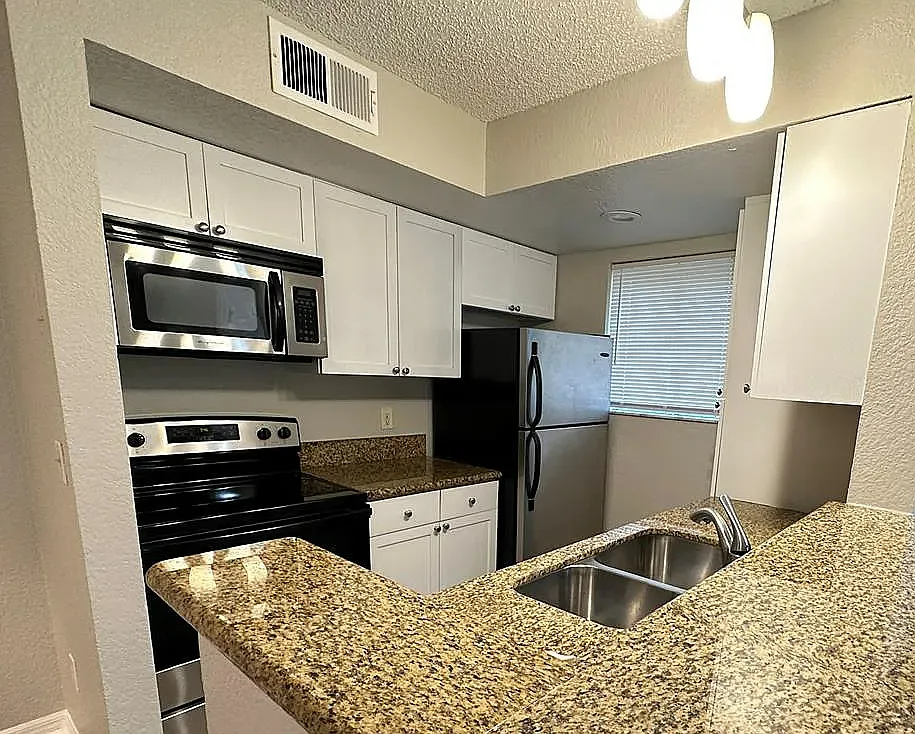 5168 Conroy Road Unit. 1612 - 1 — Photo 1