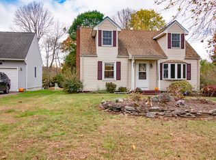 63 Maple Ridge Dr, Somers, CT 06071
