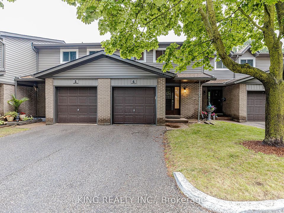 1st image of 46 Cedarwoods Cres #6