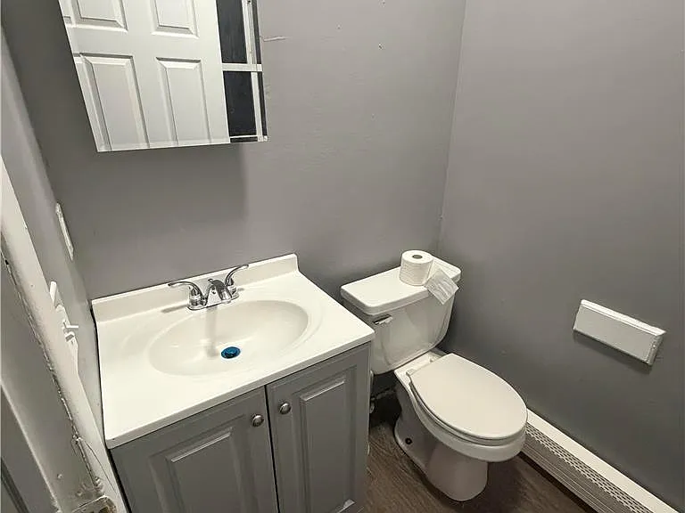 626 Oak St — Photo 11