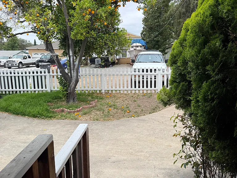 8314 Golden Ave #A — Photo 28
