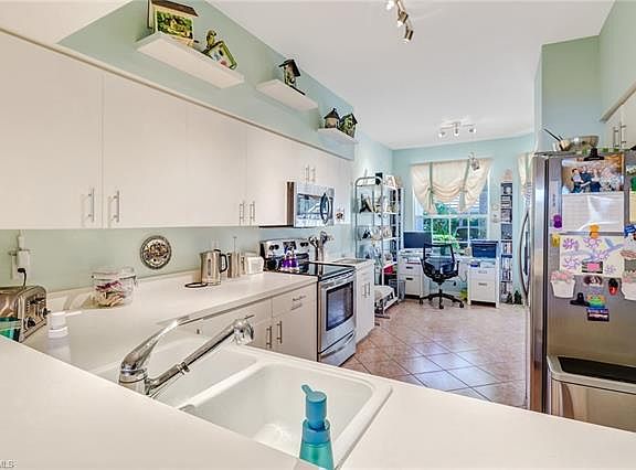 5th image of 2265 Harmony Ln #9103