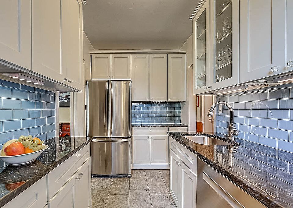 1st image of 35-24 72nd St APT 4I